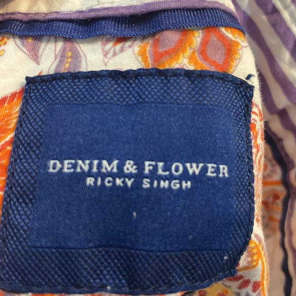 Denim&Flower size Medium and Large Shirt good condition - Picture 6 of 7